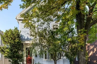 23 Avon Street