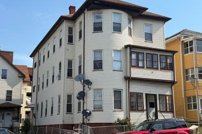 109 Endicott Street #3