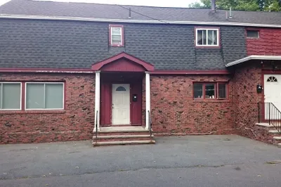 233 Washington Ave 1