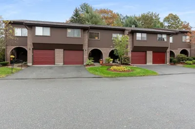 45 Hawthorne Circle #45