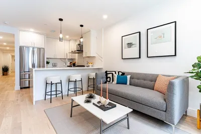 106 Webster St #102