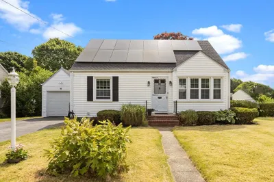 92 Lewis Avenue