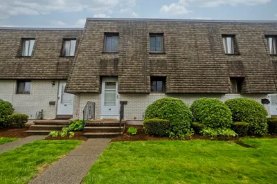58 Beekman Dr #58 1