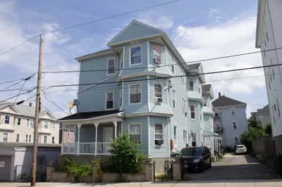 246 Eagle Street 1