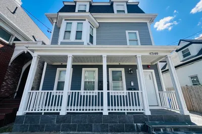 47-49 Walnut St #1 R