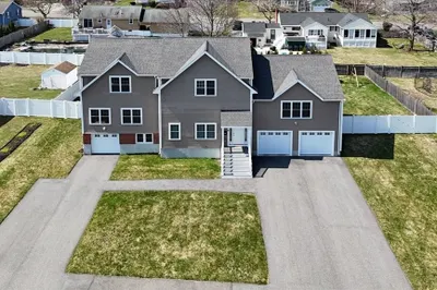 8 Dana Rd