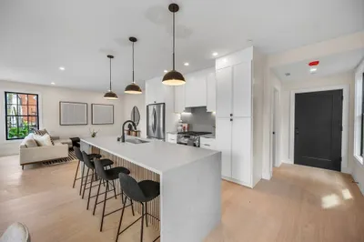 294 Beacon #4
