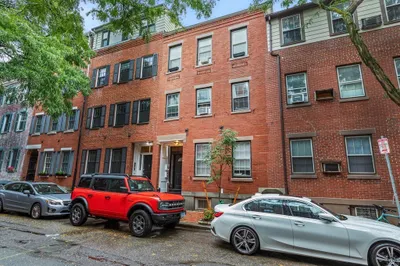 25 Melrose Street #B