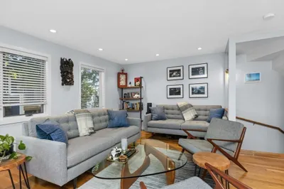 23 Ashland St #23