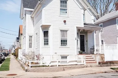 107 Sycamore St 1