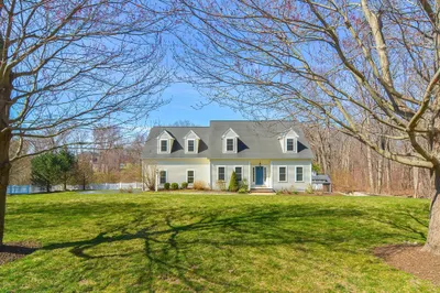 62 Pinsonnault Lane 1