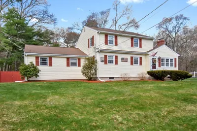 40 Valleyview Rd
