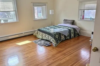25 Garrison Rd #3