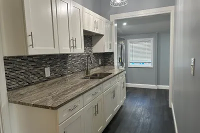 668 Main Str #1
