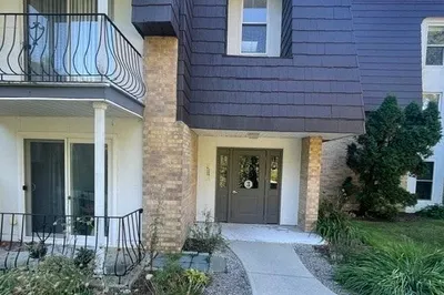 3 Shadowbrook Ln #25 1
