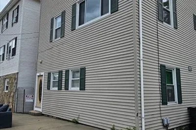 1986-1990 N Main St #3
