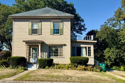 260 Mansur St 1
