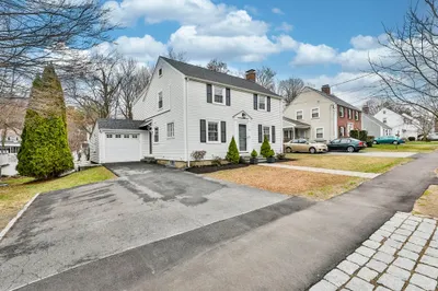 111 Elm St 1