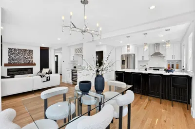 66 Linden St 1