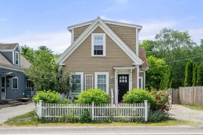 9 Maple St 1