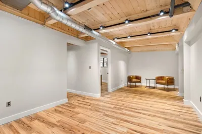 1 Harris St #4