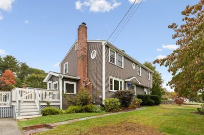 440 Summer St 1