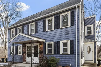 42 Stevens Street #42 1
