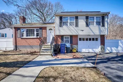 19 Ravenna Ave 1