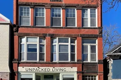 156 Cabot St #2B 1