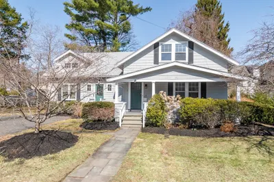 11 Durant Rd