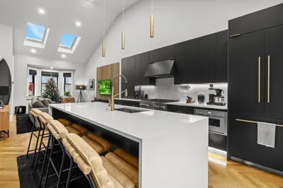 760 E Broadway #U:2 1