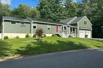 26 Kaye Cir 1