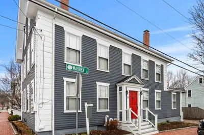 52 Warren St 1