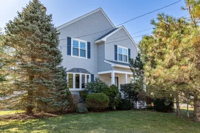 7 Oak Grove St 1