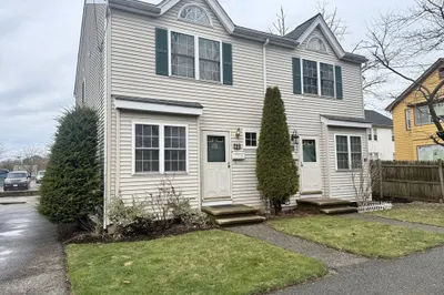 11 Dix Street #11