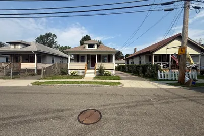 34 Baxter Ave #34 1