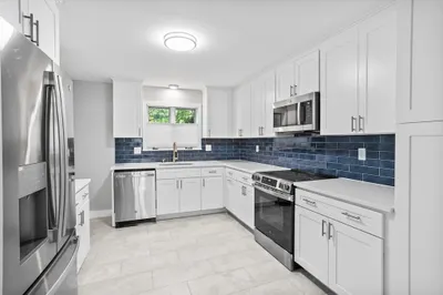 26 Manning Rd 1