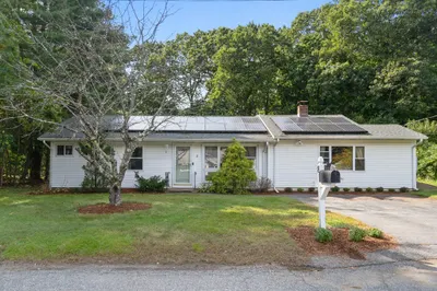 8 Maybury Rd