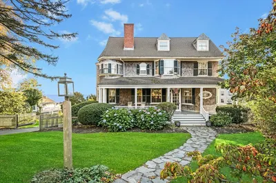 279 Nahant Road 1