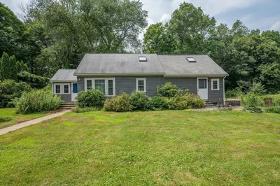307 Spencer Rd 1