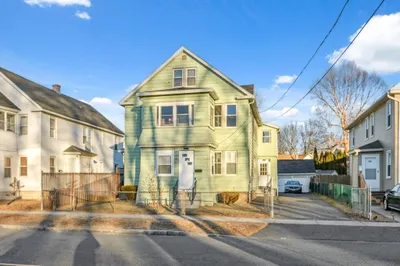 621 Springfield St 1