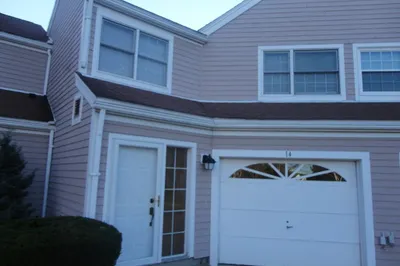 14 Drake Cir #14 1