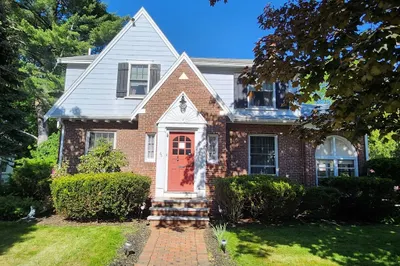 36 Hillside Ave