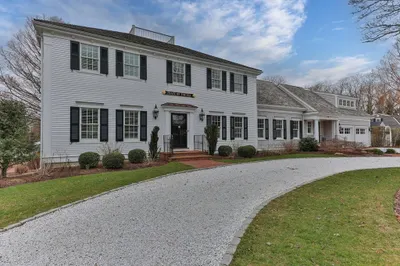 581 Shore Road 1