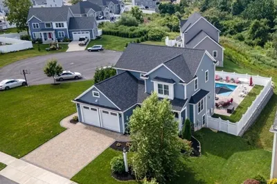155 Highland Farm Rd 1
