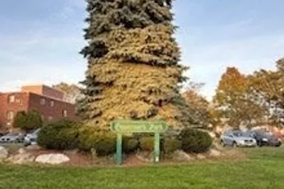 800 Governors Drive #30