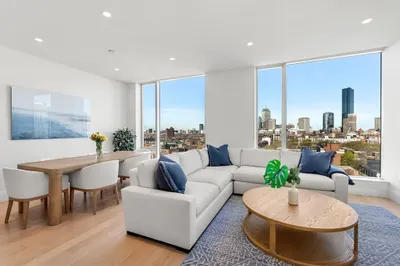 380 Harrison Avenue #14  G 1