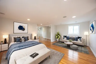 111 W Ashland St