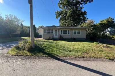 14 Tamarack Rd 1