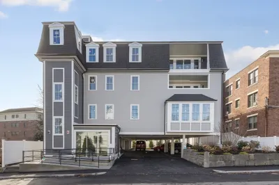 59 Spear Street #201 1